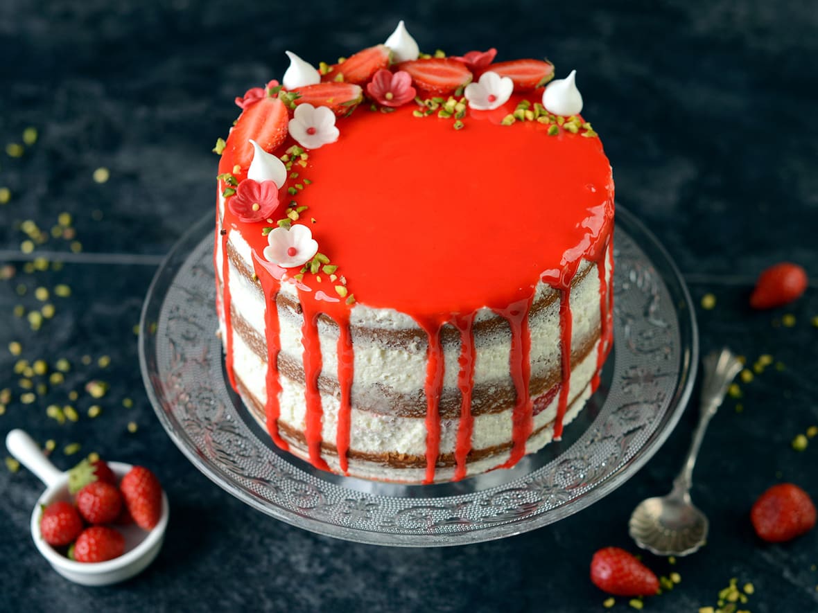 Layer cake aux fraises*ATTR