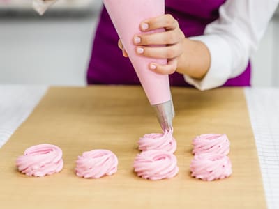 Comment utiliser une poche à douille ?