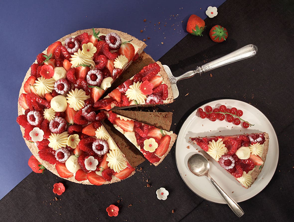 Dacquoise fraise/framboise.*ATTR