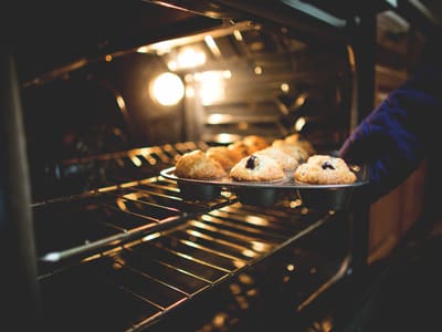 Quel four pour la pâtisserie : Chaleur tournante ou convection naturelle ?