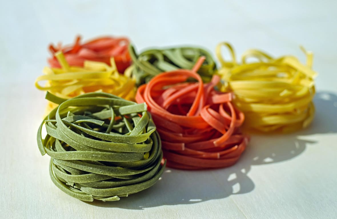 Tagliatelle colorées.*ATTR