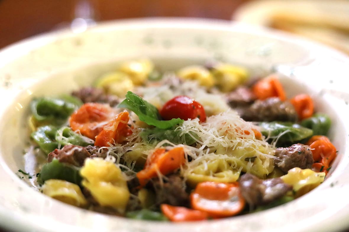 Salade de tortellini.*ATTR
