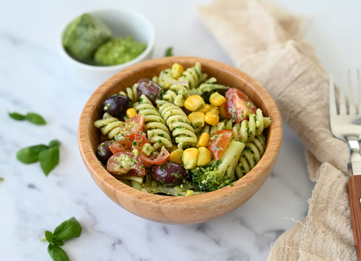 Salade de pâtes.*ATTR