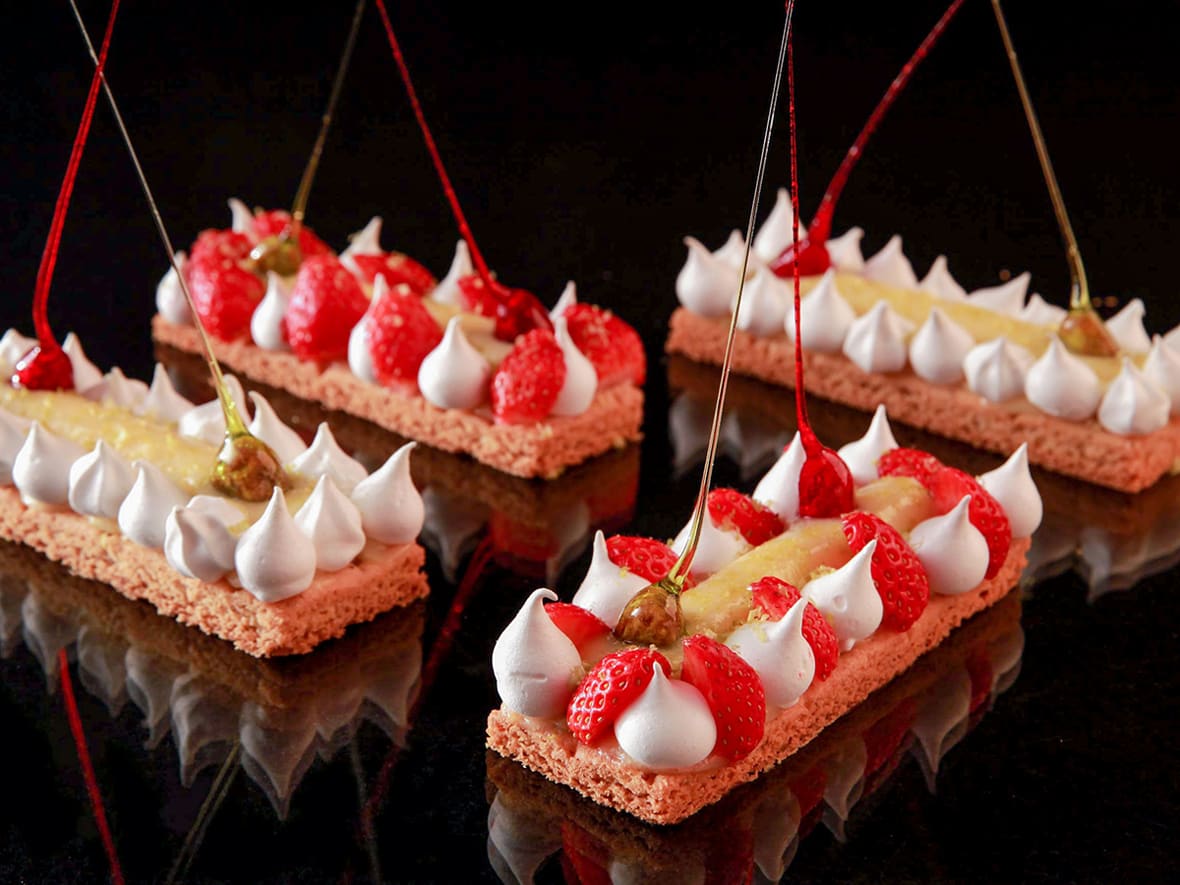 Tartelettes citrons fraises.*ATTR