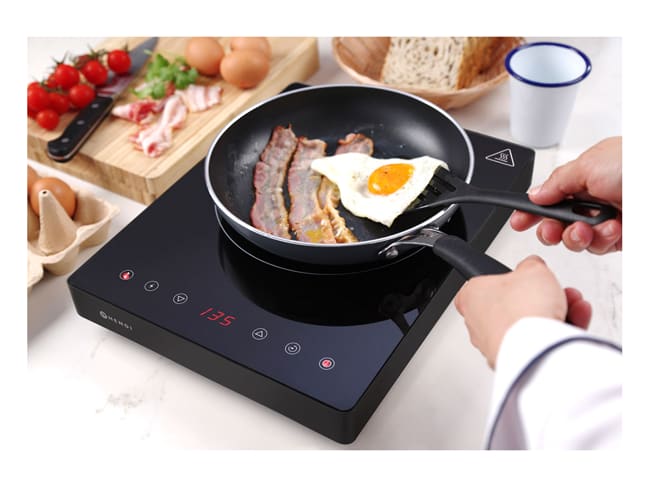 Induction hob 2000 W - Black Line - Hendi