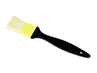 Flat brush with polyamide bristles