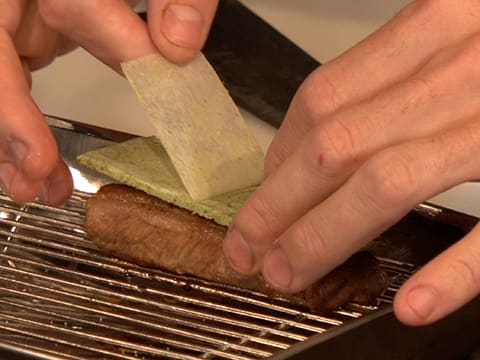 L'agneau de lait des Pyrénées au Vadoovan, légumes verts de printemps - 75