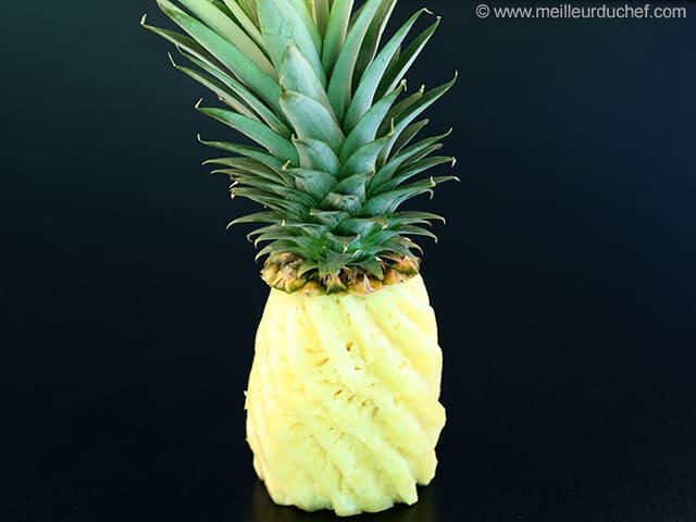 Préparer un ananas à la Créole