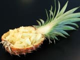Pr&eacute;parer un ananas en surprise