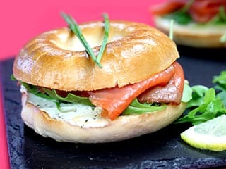 Bagels au saumon fum&eacute;