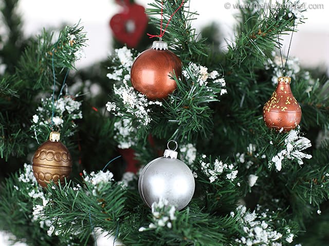 Boules de Noël en chocolat