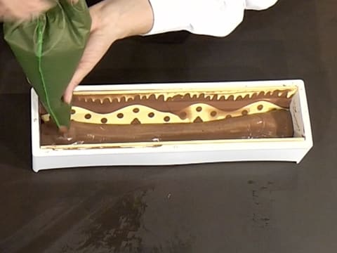 Bûche de Noël chocolat Mexique praliné tonka - 64