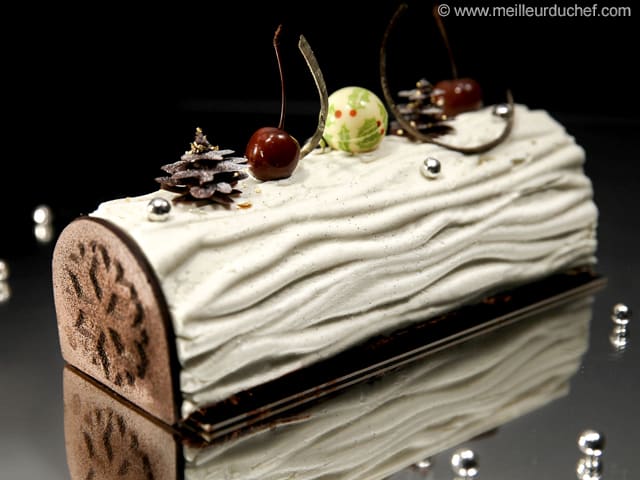 Bûche de Noël façon forêt noire