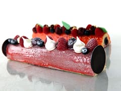 Mini-bûche de Noël aux fruits rouges