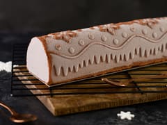 Bûche de Noël glacée praliné/marrons, citron/yuzu