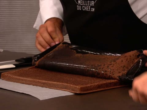 Bûche de Noël aux 3 chocolats et grué de cacao - 84