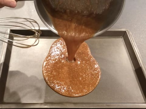 Bûchette de Noël au chocolat, cœur caramel beurre salé - 24