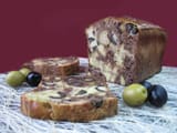 Cake aux olives et tapenade