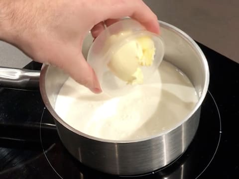 Cannelés salés au fromage de chèvre et au bacon - 3