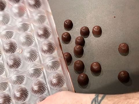 Chocolats fourrés au praliné - 50