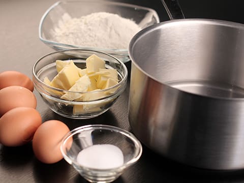 Choux fourrés à la mousse au jambon blanc - 1