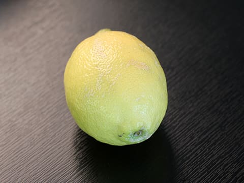 Citron en dents de loup - 1