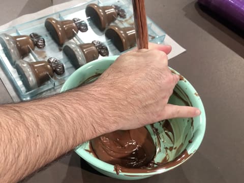 Chocolat fondu dans bol