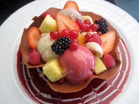 Tulipe de fruits frais et sorbets - 10