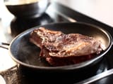 C&ocirc;te de buf, sauce b&eacute;arnaise