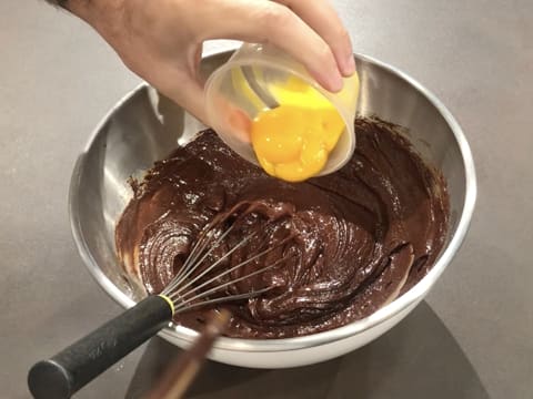 Coulant au chocolat, crème anglaise, tuiles dentelle - 37