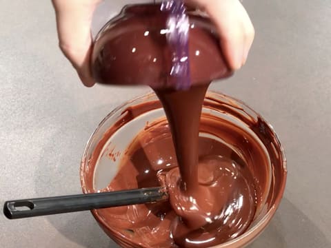 Moulage de coupe en chocolat - 10