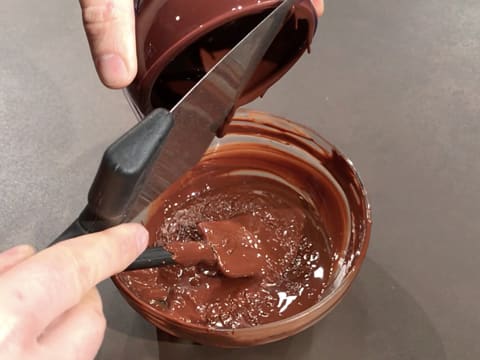 Moulage de coupe en chocolat - 12