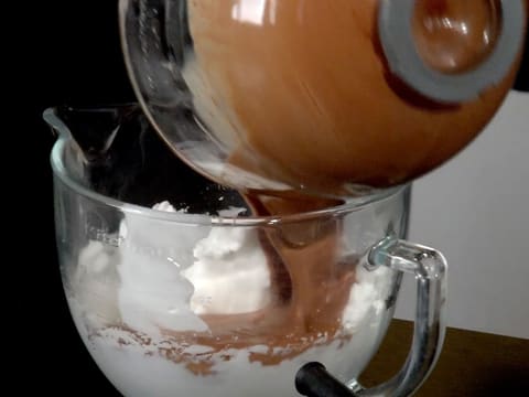 Couronne de Noël au chocolat, cœur fruits rouges - 77