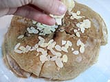 crêpe au roquefort et amandes - 10