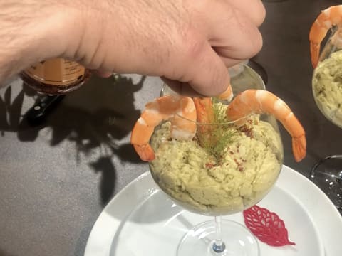 Espuma d'avocat aux crevettes épicées - 68