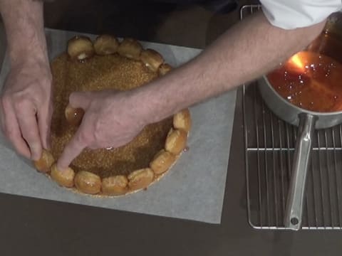 Croquembouche d'anniversaire des 20 ans de Meilleur du Chef - 211