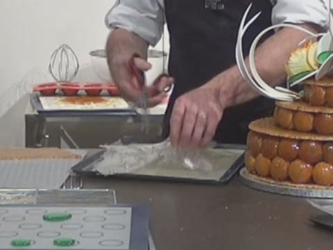 Croquembouche d'anniversaire des 20 ans de Meilleur du Chef - 262