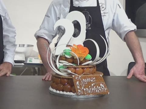 Croquembouche d'anniversaire des 20 ans de Meilleur du Chef - 278