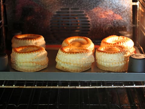 Croûte à bouchée ronde (vol au vent) - 17