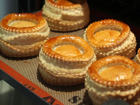 Croûte à bouchée ronde (vol au vent) - 18