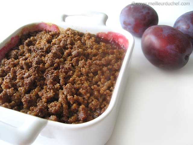 Crumble de prunes aux speculoos