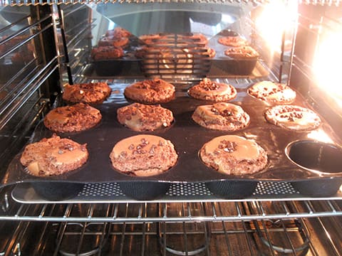 Cupcakes au chocolat et cerise amarena - 16