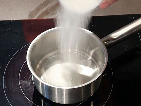 Dessert de Pâques Vanille et son cœur fondant au caramel salé - 2