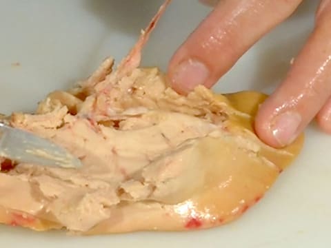 Déveinage d'un foie gras selon la méthode d'Eric Léautey - 41