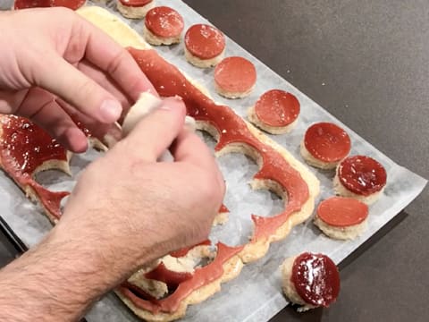 Entremets le bonnet du Père Noël - 50