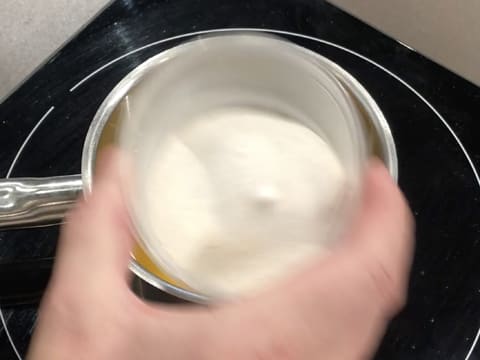 Entremets bubble, mousse yaourt/fraise - 27
