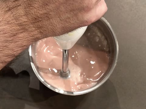 Entremets bubble, mousse yaourt/fraise - 84