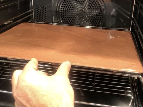Entremets fraîcheur framboise, vanille, chocolat - 64