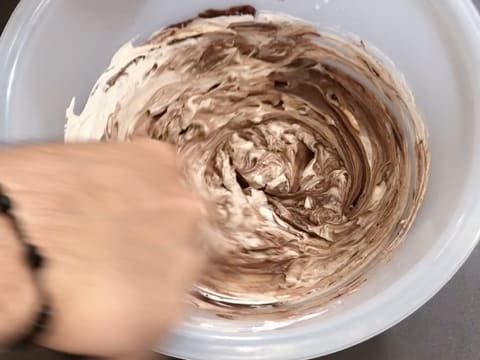 Entremets fraîcheur framboise, vanille, chocolat - 96