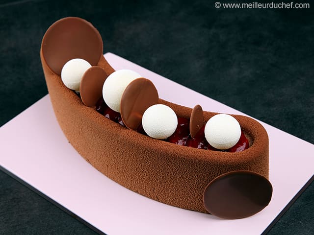 Entremets demi lune framboise Inaya